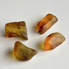 2.3g 琥珀 ミニミニサイズ 原石 セット