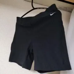 Nike DRI-FIT ブラックショートパンツ　スパッツ