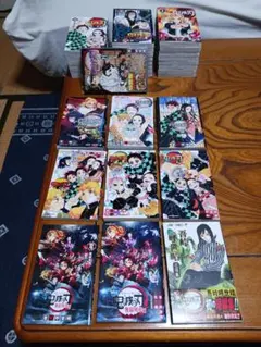 鬼滅の刃(1巻～23巻)全巻＋関連本(9冊)合計32冊セット「吾峠呼世晴」