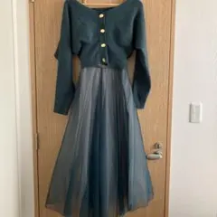 Item thumbnail for item 8431ca55-d7a3-447b-855c-e442e9f46e3f