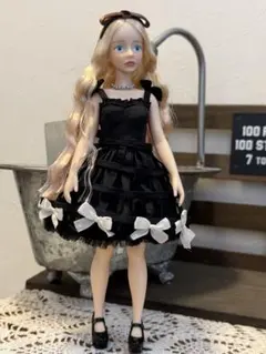 Item thumbnail for item e62257b5-81be-4bb9-a365-84b3c6b7d9b4