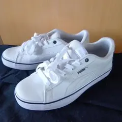 PUMA レディーススニーカー