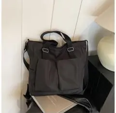 【値下げ】在庫限り　斜めがけ　トート　ユニセックス　軽量　大容量　黒　ナイロン