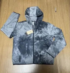 Item thumbnail for item c9d20021-c9fb-4292-91a5-8db947b60a48