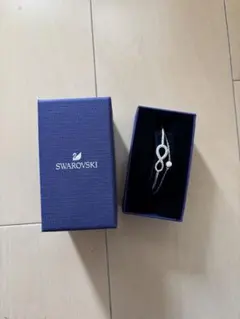 Swarovski 無限大モチーフ ブレスレット