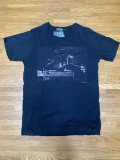 Item thumbnail for item bb33df5a-85a4-4677-9163-6c3057764237