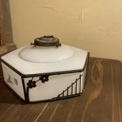 た 照明レトロ　電球傘　６角形ランプシェード　ミルクグラス