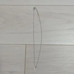 ネックレス　蝶々