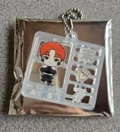 超特急 REAL? プラスチックモデル風キーホルダー タカシ