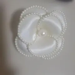 東京ソワール パールビーズトリミングコサージュ ホワイト 美品