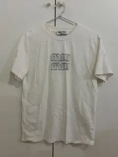 miu miu ロゴ刺繍 Tシャツ ホワイトのサムネイル
