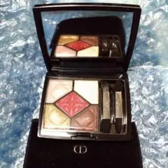 【新品未使用】Dior アイシャドウ大人気商品サンク　クルール　877 Christian Dior(クリスチャン・ディオール) サンク クルール