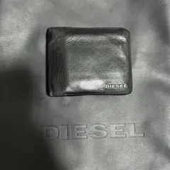 2つ折り財布 ブランド