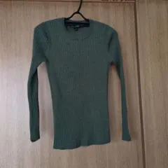 丸首セーター