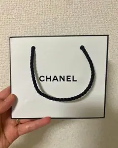CHANEL ショッパー 紙袋 小サイズ