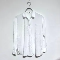 ユニクロ　無地　トップス　シャツ　ワイシャツ　ボタン　オールシーズン　長袖　白