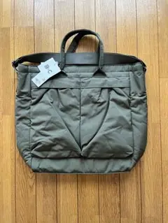 UNIQLO C 2WAYユーティリティバッグ （2024年モデル）