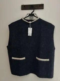 Item thumbnail for item c8aebdf7-3a8a-4d26-bdbe-1dcb467dbf2d