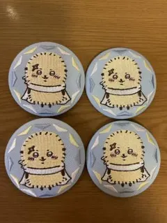 ちいかわ　刺繍缶バッジ