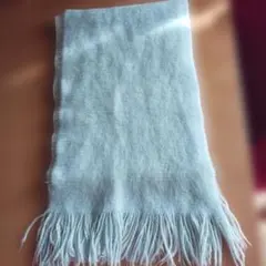 淡い水色 フリンジ付きマフラー