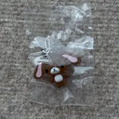 weekends ウサギの帽子を被った立体クマチャーム - メルカリ
