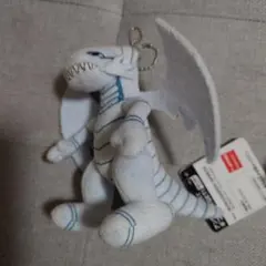 遊戯王　カバンに付けられるぬいぐるみ　マスコット　ブルーアイズホワイトドラゴン
