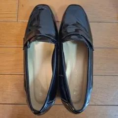 エナメル　ブラックローファー 24.0