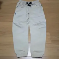 adidas ベージュ ワークパンツのサムネイル