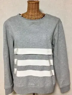 グレー スウェット