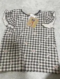 新品未使用　アンパンマンチェック柄フリル袖Tシャツ 110サイズ