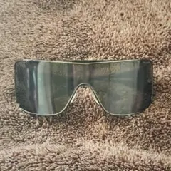 ヘ*ト様 並行輸入品 ポリス サングラス