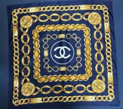 CHANEL 大判 シルクスカーフ ココマーク チェーン 金ロゴ 白 シャネル