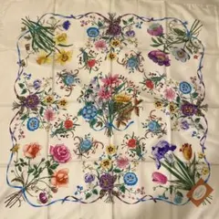 Gucci シルク スカーフ 花柄 フローラルのサムネイル