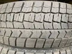 TOYO 195/80R15 25年製 冬タイヤ 25年製 【南-235 ②】 TOYO 195/80R15 25年製 冬タイヤ 【南-295 ①】 - メルカリ
