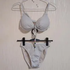 トータスイレブン　ビキニ　水着　セパレート　М　可愛いのサムネイル