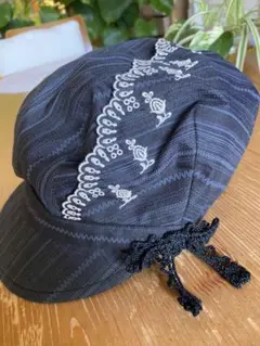 ANNA SUI アナスイ　黒キャスケット帽