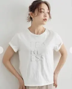 ★美品★ Stola. 箔プリントロゴT 半袖Tシャツのサムネイル
