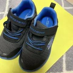 SKECHERS 黒/青 スニーカー ベルクロ
