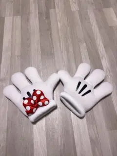 ディズニー ミッキー　ミニー グローブ 手袋　コスプレ