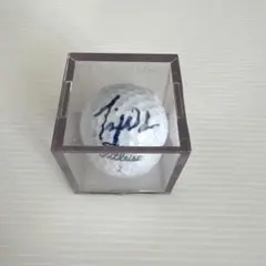 Tiger Woods タイガー・ウッズ 直筆サインボール - メルカリ