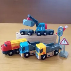 ブリオ　トラック　クレーン車　ダンプカー　セット（レールはつきません）のサムネイル