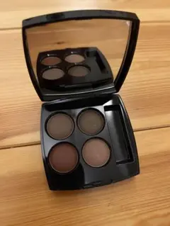 美品！CHANELレキャトルオンブル 328 ブラーリーモーブ