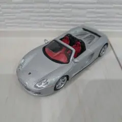 ポルシェ カレラGT ミニカーのサムネイル