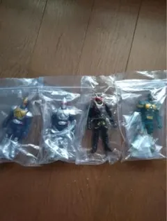 BANDAI食玩 プレイヒーロー 仮面ライダーブレイド ４体