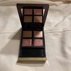 TOM FORD アイカラークォード ゴールデンアワーのサムネイル