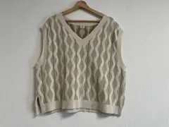 green label relaxing ニットベスト