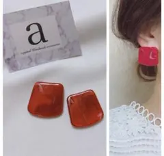 993-1 レッド☺︎スクエア型マーブルのピアス☺︎