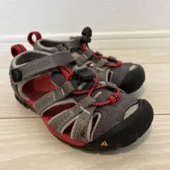 KEEN 子ども用アウトドアサンダル グレー/レッド