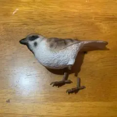 【訳あり・右足折れ】スズメ（雀） ミニチュアフィギュア・置物