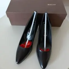 新品BALLY ブラック ハイヒール
